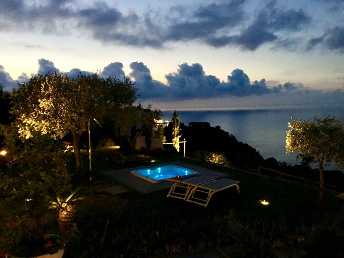 Agapanto Luxury Accommodation Casamicciola Terme Ngoại thất bức ảnh